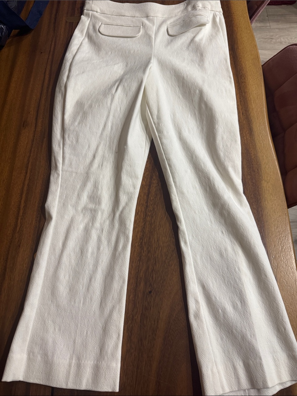 Versona White Textured Bootcut Pants